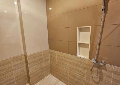 The Address Pathum Wan - 2 Bed Condo for Rent *ADDR11383