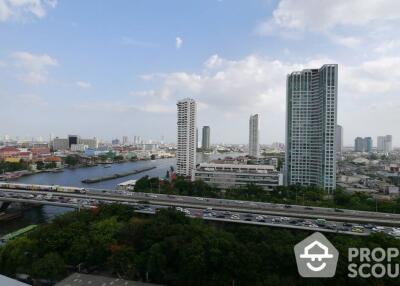 2-BR Condo at The River Condominium near BTS Saphan Taksin