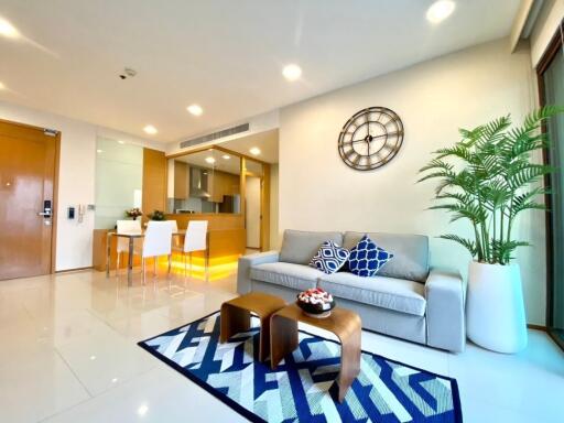 Condo for Rent at The Emporio Place