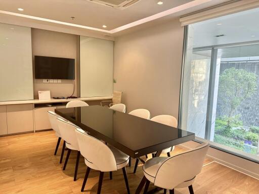 Hyde Sukhumvit 11 - 2 Bed Condo for Sale, Sale w/Tenant *HYDE11397