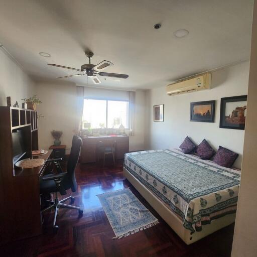 Condo for Rent at Kallista Mansion