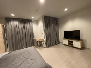 Condo for Rent at Life Asoke - Rama 9