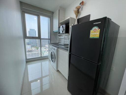 Life Ratchadapisek - 2 Bed Condo for Rented *LIFE11409