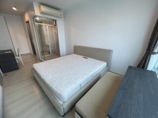 Life Ratchadapisek - 2 Bed Condo for Rented *LIFE11409