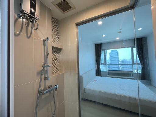 Life Ratchadapisek - 2 Bed Condo for Rented *LIFE11409