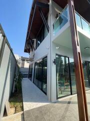 House for Rent in Suthep, Mueang Chiang Mai.