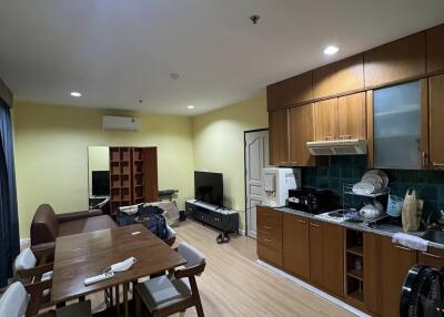 Pathum Wan Resort - 2 Bed Condo for Rent *PATH11394
