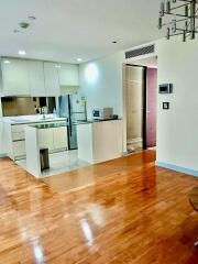 Quad Silom condominium - 2 Bed Condo for Sale *QUAD11369