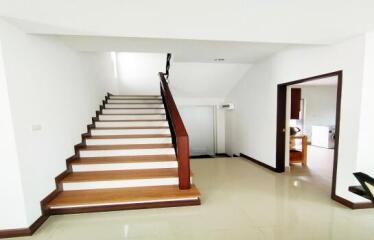 House for Rent in Ton Pao, San Kamphaeng.