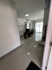 House for Rent in San Kamphaeng , San Kamphaeng.