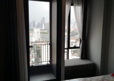 Condo for Rent at IDEO Mobi Rangnam