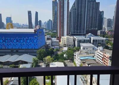 1 bed Condo in Noble Reveal Khlong Tan Nuea Sub District C020976