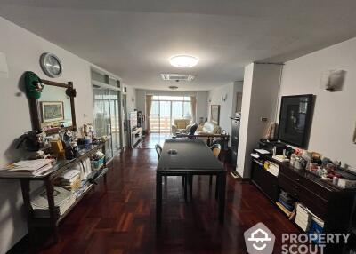 3-BR Condo at The Heritage Condominium near BTS Nana