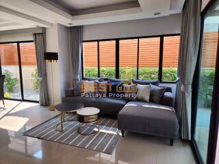 3 Bedrooms Villa / Single House in Far Greenery Village North Pattaya H011859