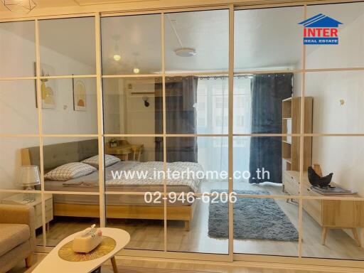 Modern Bedroom with Glass Partition