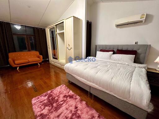 5 Bedrooms House Jomtien H011618