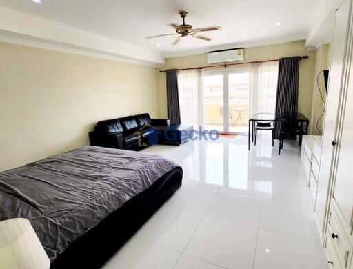 Studio Condo in View Talay Residence 3 Jomtien C011617