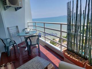 2 Bedrooms Condo in View Talay 7 Jomtien C011613