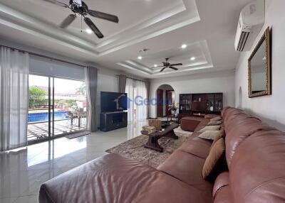 3 Bedrooms House East Pattaya H011611