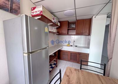 1 Bedroom Condo in Center Condotel South Pattaya C010823
