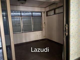480 SQM Commercial House Thong Lo 25 - Diverse Space with Parking