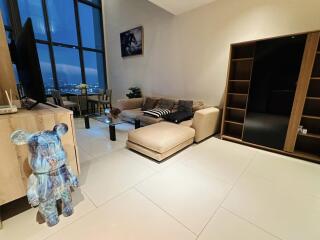 Condo for Rent at The Emporio Place