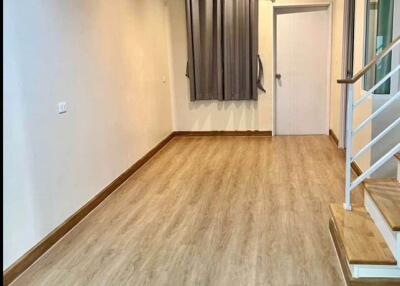 Townhouse for Rent at Golden Town Bangna-Suanluang