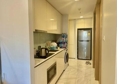 Hyde Sukhumvit 11 - 2 Bed Condo for Sale *HYDE11255