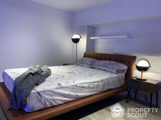 1-BR Condo at The Lofts Silom near BTS Surasak