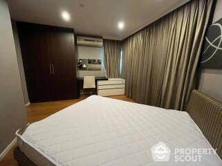 2-BR Condo at Sathorn Gardens near MRT Si Lom