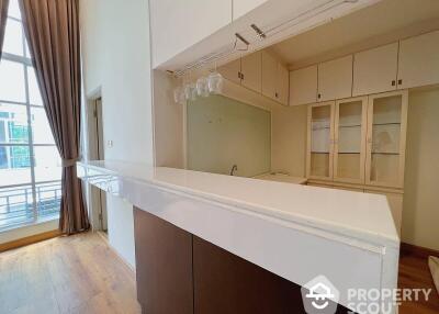 4-BR Townhouse in Chong Nonsi