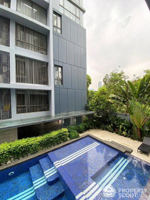 1-BR Condo at Downtown Sukhumvit 49 near BTS Phrom Phong