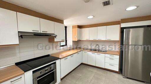 2-Bedrooms plus Study with large outdoor terrace - Langsuan