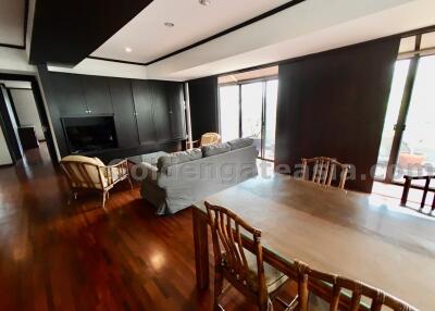 3-Bedrooms apartment with large terrace - Phaholyothin (Ari BTS)