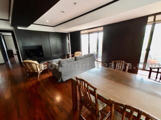 3-Bedrooms apartment with large terrace - Phaholyothin (Ari BTS)