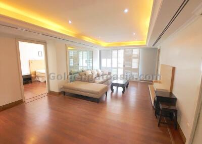 2-Bedrooms condo - Chidlom