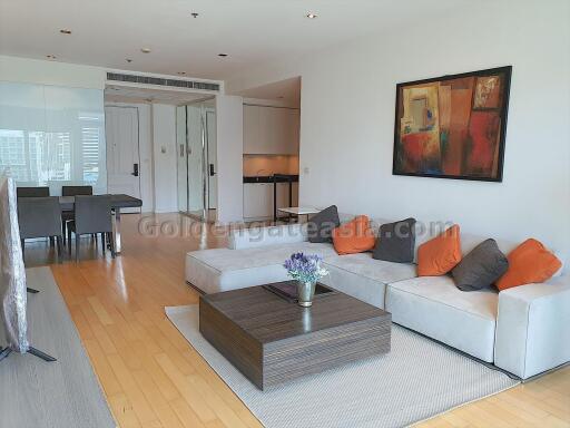 2-Bedroom Condo on high floor - Athenee Residence - Ploenchit BTS