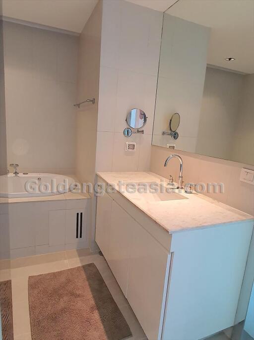 2-Bedroom Condo on high floor - Athenee Residence - Ploenchit BTS