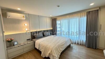Modern 3-Bedrooms Condo - Soi Ruam Rudee (Ploen Chit BTS) Lumphini