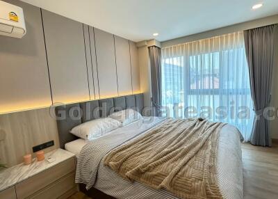 Modern 3-Bedrooms Condo - Soi Ruam Rudee (Ploen Chit BTS) Lumphini