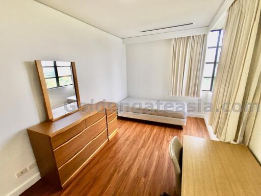 4 Bedrooms plus study room - Sathorn