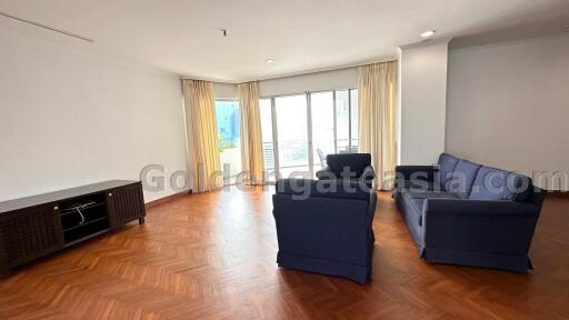 3-Bedrooms Condo with large terrace - Sathorn (Nanglinchi)