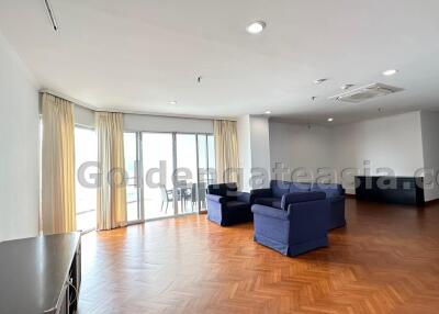 3-Bedrooms Condo with large terrace - Sathorn (Nanglinchi)