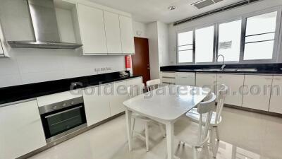 3-Bedrooms Condo with large terrace - Sathorn (Nanglinchi)