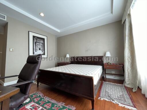 Quiet 3-Bedrooms condo - Sathorn (Lumphini MRT)