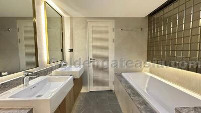 Newly renovated 3-Bedrooms condo - Sathorn