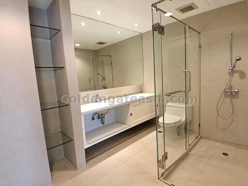 4-Bedrooms Duplex Condo - Sathorn (Saladaeng BTS and Lumphini MRT)