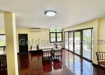 3-bedrooms single house with garden - Sathorn (Naratiwas)