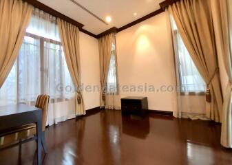 4-Bedrooms Single Modern House with pool in secure compound - Sathorn