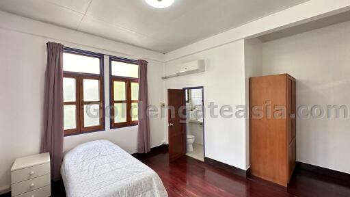 2-Bedrooms House in small Compound - Sathorn